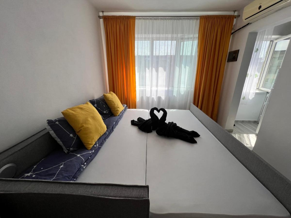 Miha modern&central apartament Arad Exterior foto